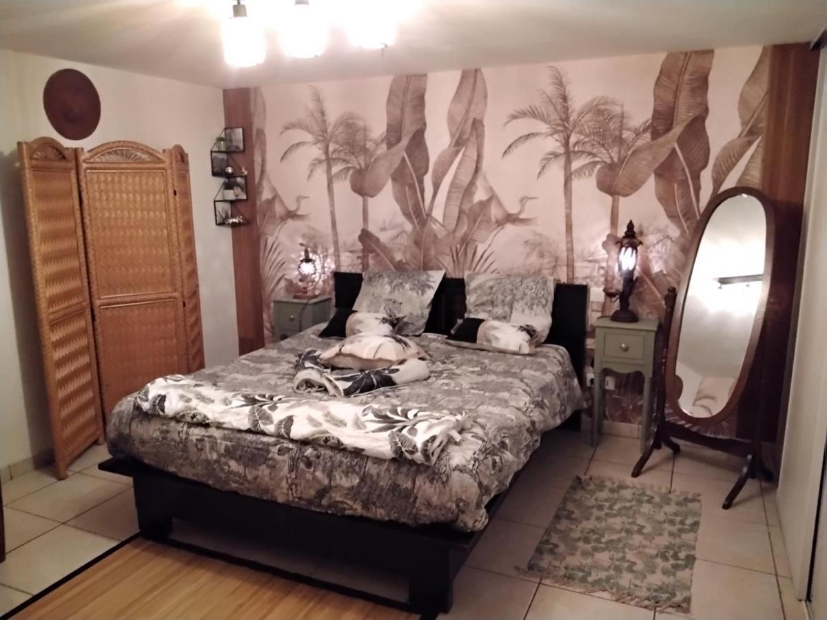 Bed and Breakfast O Tour Du Monde Cellettes  Zewnętrze zdjęcie