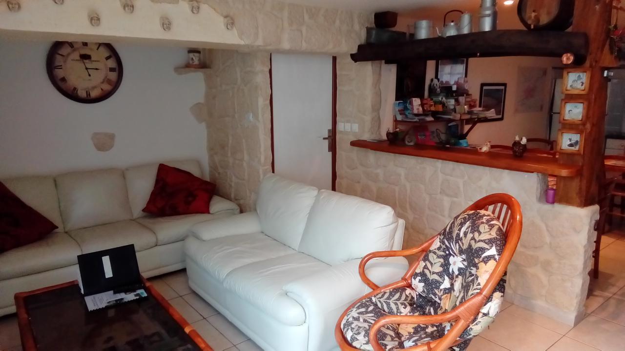 Bed and Breakfast O Tour Du Monde Cellettes  Zewnętrze zdjęcie
